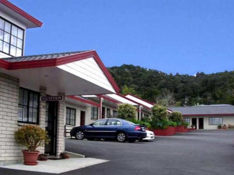 Bk'S Pohutukawa Lodge Whangarei Buitenkant foto